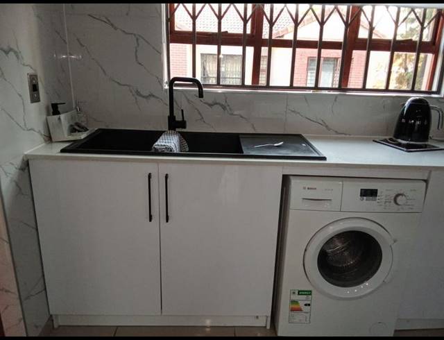 2 BEDROOM APARTMENT FOR SALE IN VORNA VALLEY